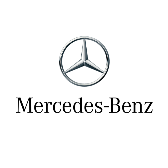 Le logo de Mercedes qui a fait venir un food truck en entreprise à Villeneuve Loubet.